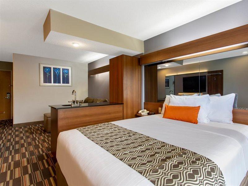 Microtel Inn & Suites By Wyndham Philadelphia Airport Εξωτερικό φωτογραφία
